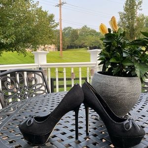 Bebe New Black heels 8